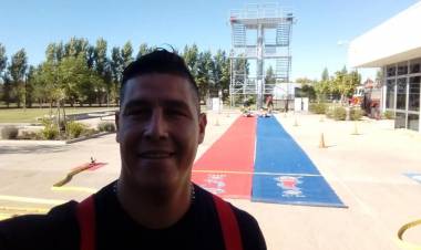 Claudio Rodriguez Campeón de las Olimpíadas de habilidades bomberiles de Santa Fe.