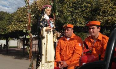 Imágenes de la Celebración religiosa en Honor a Santa Rosa de Lima.