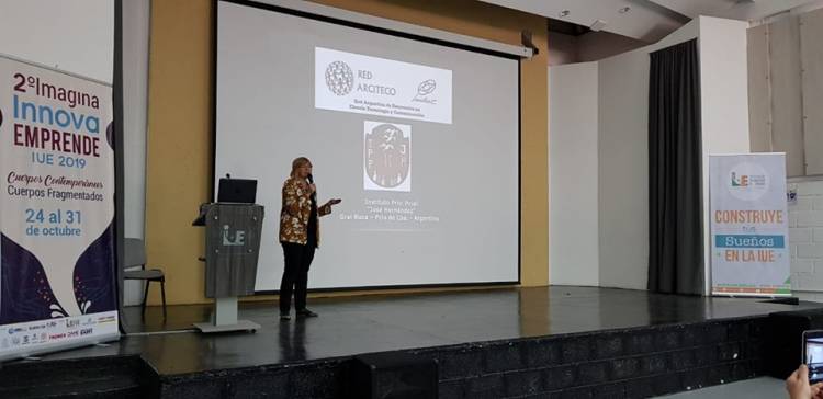 La Prof. Raquel Raccaro expuso en Colombia los proyectos de sustentabilidad del Instituto José Hernández.